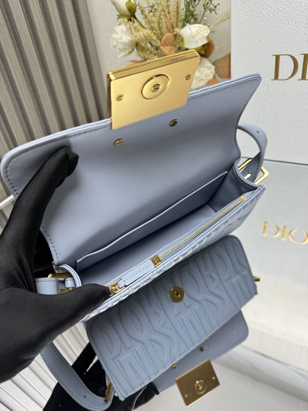 頂級原單復刻DIOR翻蓋一比一復刻錢包單肩包女士包包