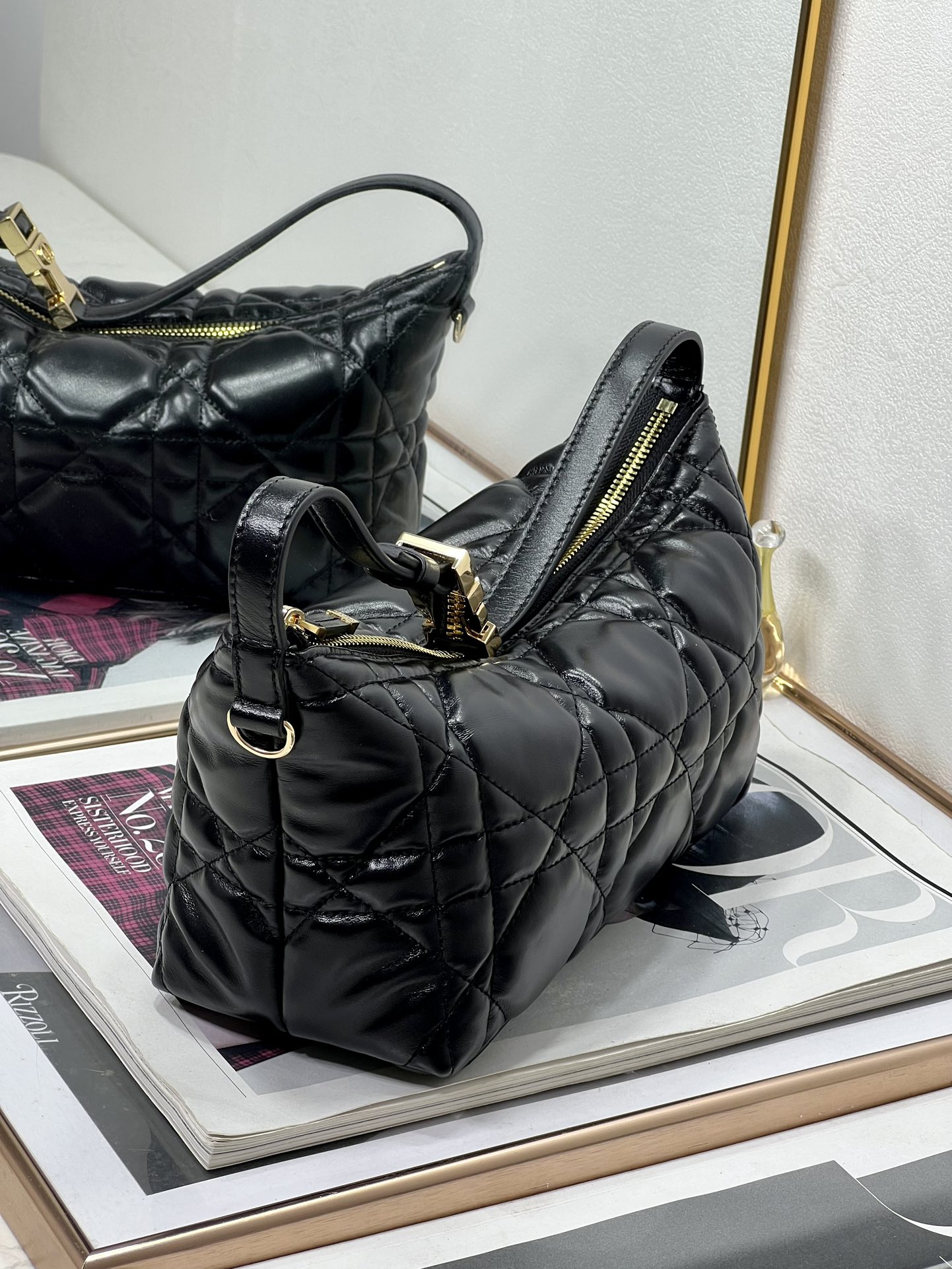 頂級一比一復刻DIOR專櫃同步單肩包手提包錢包 Dior Travel Nomad 饭盒包 22x13x9.5cm