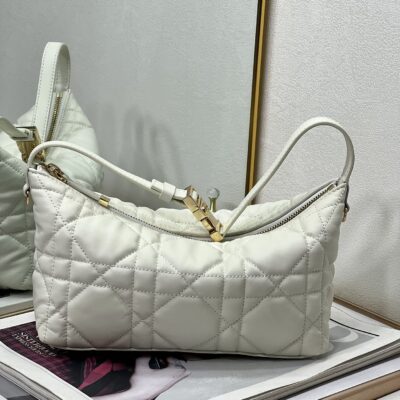 一比一原單品質DIOR女士包包白色錢包  Dior Travel Nomad  22x13x9.5cm