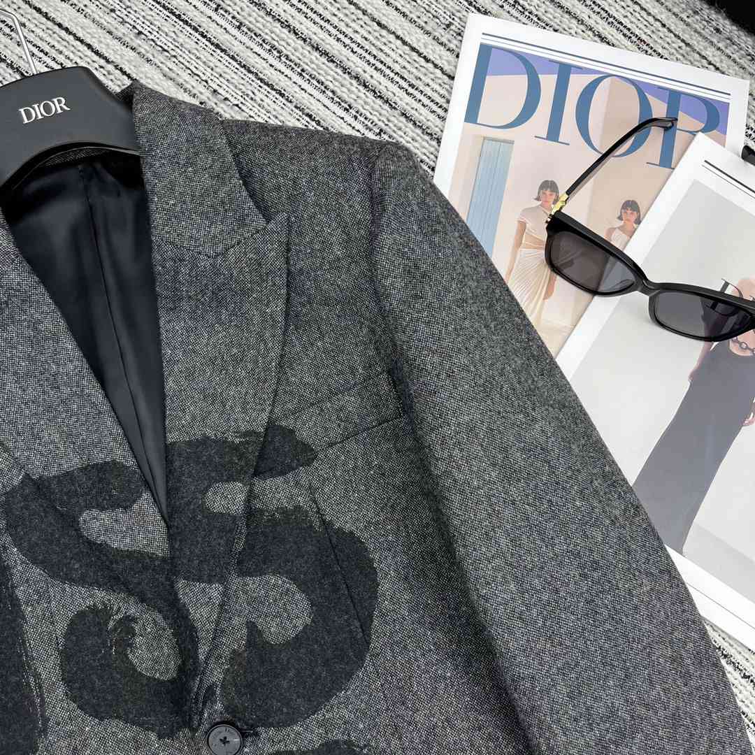 強烈推薦DIOR迪奧2024女裝時尚刺繡高仿西裝外套