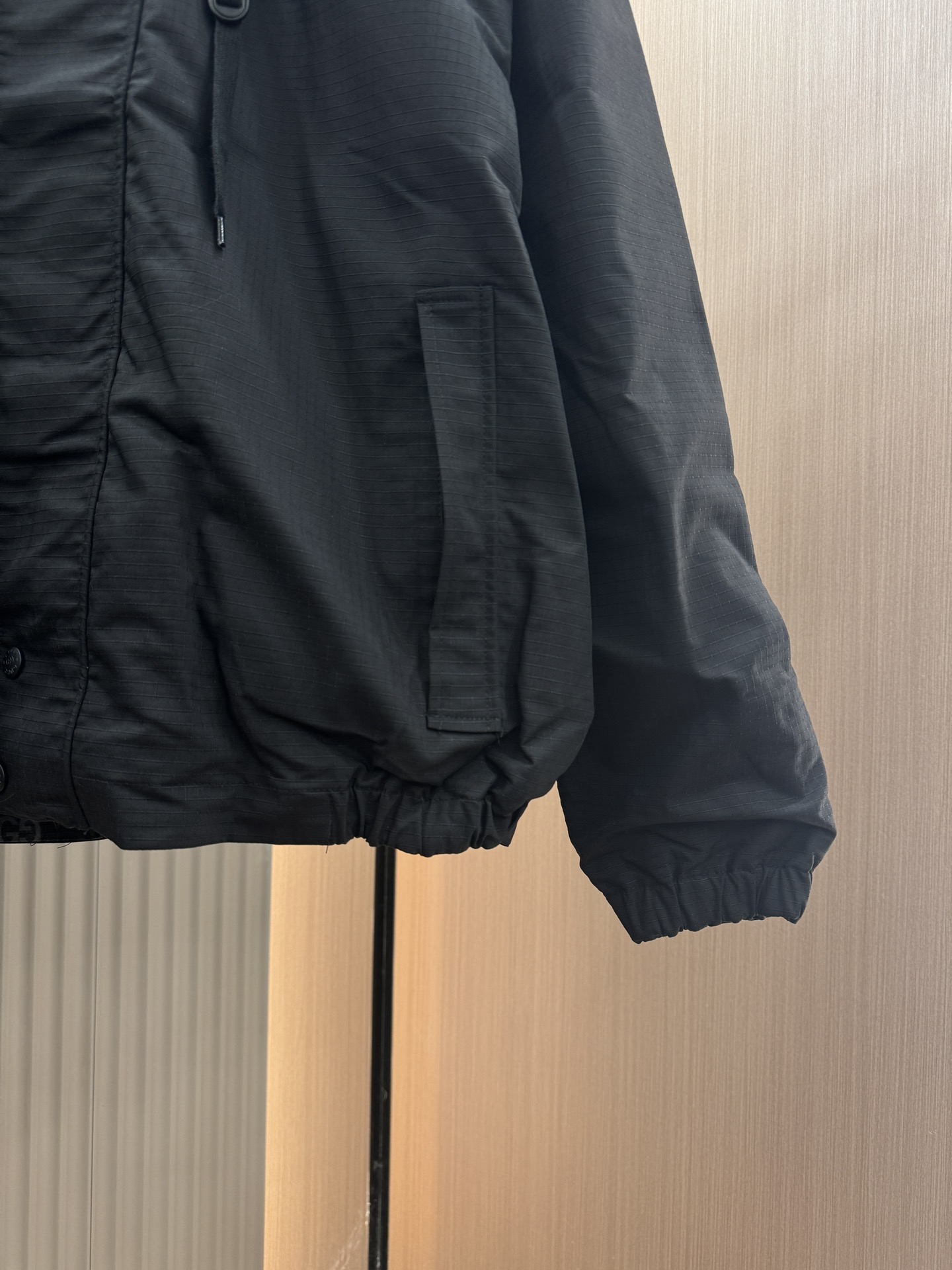 經典黑 Gucci古馳高仿一比一復刻連帽外套男裝衣服