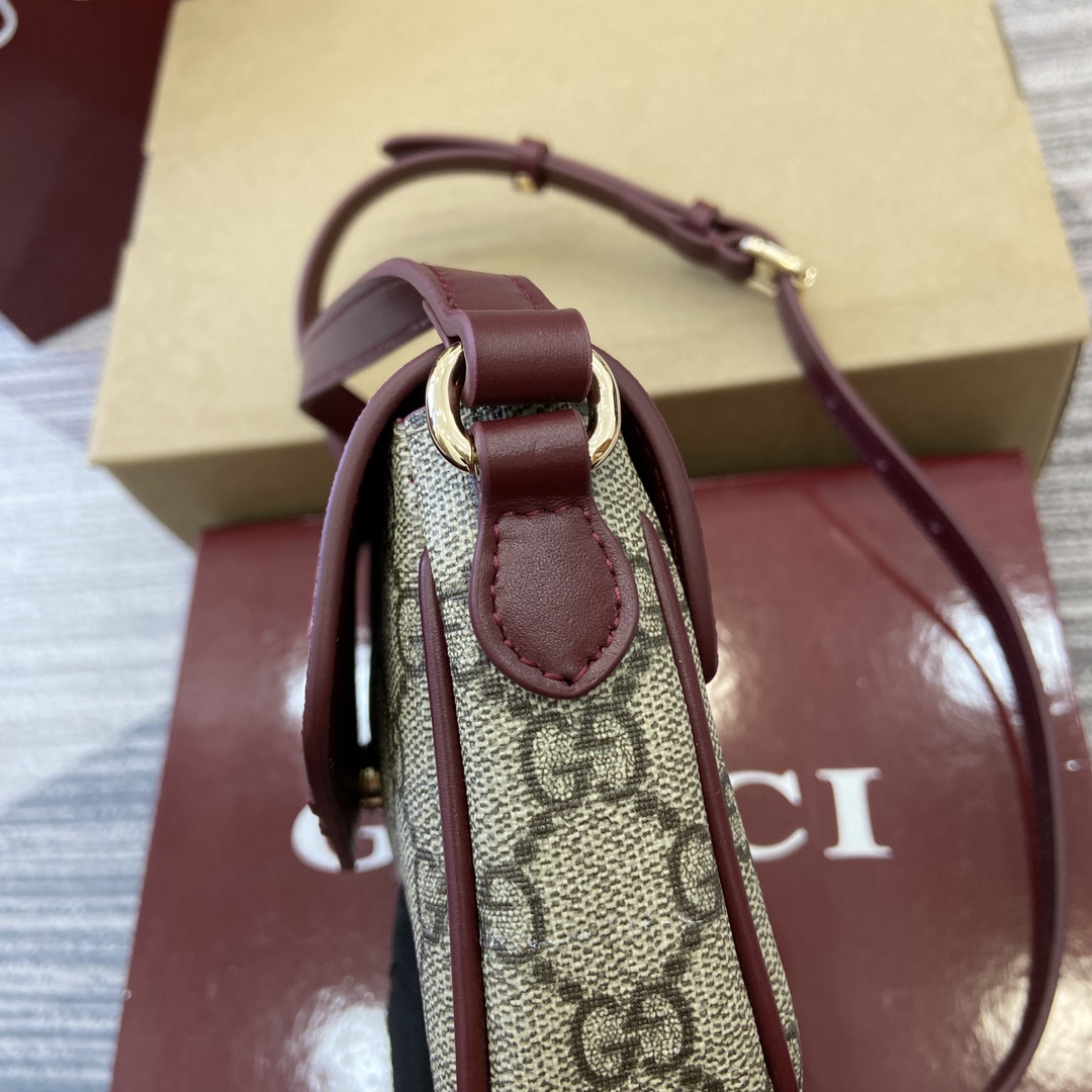 高仿網站GUCCI古馳GGOphidia系列斜挎包818764