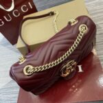 原單GUCCI古馳棗紅色中號GG Marmont系列鏈帶肩包443497