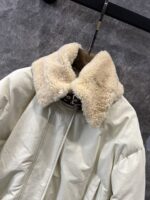 1:1羅意威24FW秋冬新款女士羊皮翻領外套白色