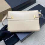 高仿YSL聖羅蘭包包 Manhattan漆皮小型肩背袋 SAINT LAURENT 杏色金扣