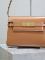 高仿YSL聖羅蘭包包 Manhattan漆皮小型肩背袋 SAINT LAURENT 土黃金扣