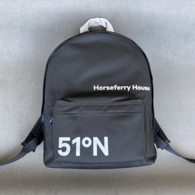 高仿burberry巴寶莉新品防水 登山背包 輕量旅行背包