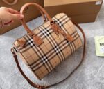burberry巴寶莉原單新品Vintage格紋波士頓包