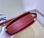 burberry巴寶莉原單新品新立挺包粒紋小牛皮挎包