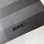 burberry巴寶莉原單皮夾新款London 格纹短夹钱包