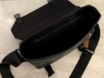 burberry巴寶莉頂級黑色精巧的信使包