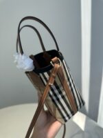 burberry巴寶莉頂級格紋London水桶包托特包手提單肩斜挎包