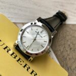 Burberry巴寶莉原單经典女款皮革錶帶手錶石英表