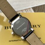 Burberry巴寶莉原單经典女款皮革錶帶手錶石英表