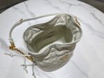 高仿精品Dior迪奧白色小號抽绳水桶包