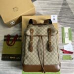 原單古馳gucci棕色飾互扣式雙G中號雙肩包696013男女同款