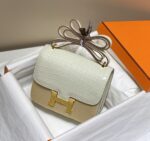 高品質Hermes愛馬仕新款羊白色Constance仿真鱷魚皮挎包18Cm23Cm
