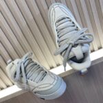 高仿莆田鞋LV路易威登新款經典skate sneaker情侶款運動鞋麵包鞋