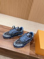 高仿鞋LV路易威登新款男款trainer系列最新運動鞋