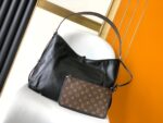 原單LV路易威登M25143本款CarryAll Dark中號手袋