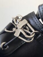 高仿LV路易威登M13484全皮黑色抽繩水桶包