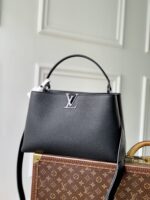 高仿網站LV路易威登M23955 Capucines Souple大號托特包