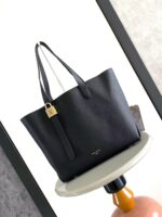 高仿網站LV路易威登M25341黑色Low Key Cabas手袋購物包