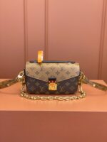 高仿精品LV路易威登M46279黃花POCHETTE MÉTIS EAST WEST手袋鏈條包