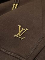 高仿服飾LV路易威登24FW連帽衛衣波洛領帶鏤刻Monogram花卉帽T男女同