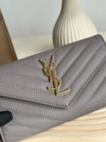 高品質YSL聖羅蘭灰色長款皮夾魚子醬金扣MATELASSE翻蓋粒面壓印皮革錢包372264