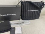 頂級亞歷山大·王Alexander Wang新款電腦包黑色經典字母設計