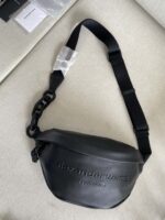 頂級亞歷山大·王Alexander Wang新款摔紋機車皮革徽標腰包黑色