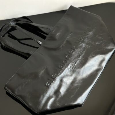 高仿亞歷山大·王Alexander WangPunch漆皮購物包