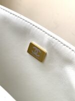 高仿網站Chanel香奈兒奶白色小號口蓋包手提包