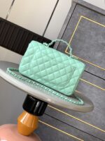 高仿精品Chanel香奈兒淺綠色羊皮小號口蓋包鏈條包
