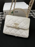 高仿精品Chanel香奈兒白色kelly手柄手提包