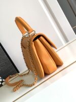原單Chanel香奈兒新款採用進口羊皮橘紅色口蓋包