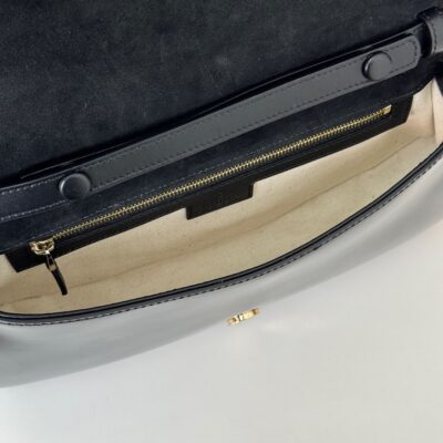 頂級GUCCI古驰814952黑色色漆皮斜挎包