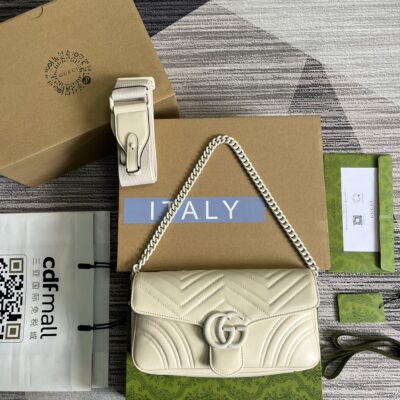 高仿奢飾品GUCCI古驰雙女款 734814白色鏈條斜背包
