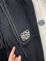 高仿Loewe羅意威黑色秋冬新款運動褲水貂絨一體加絨褲