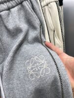 頂級Loewe羅意威秋冬新款灰色運動褲加絨褲