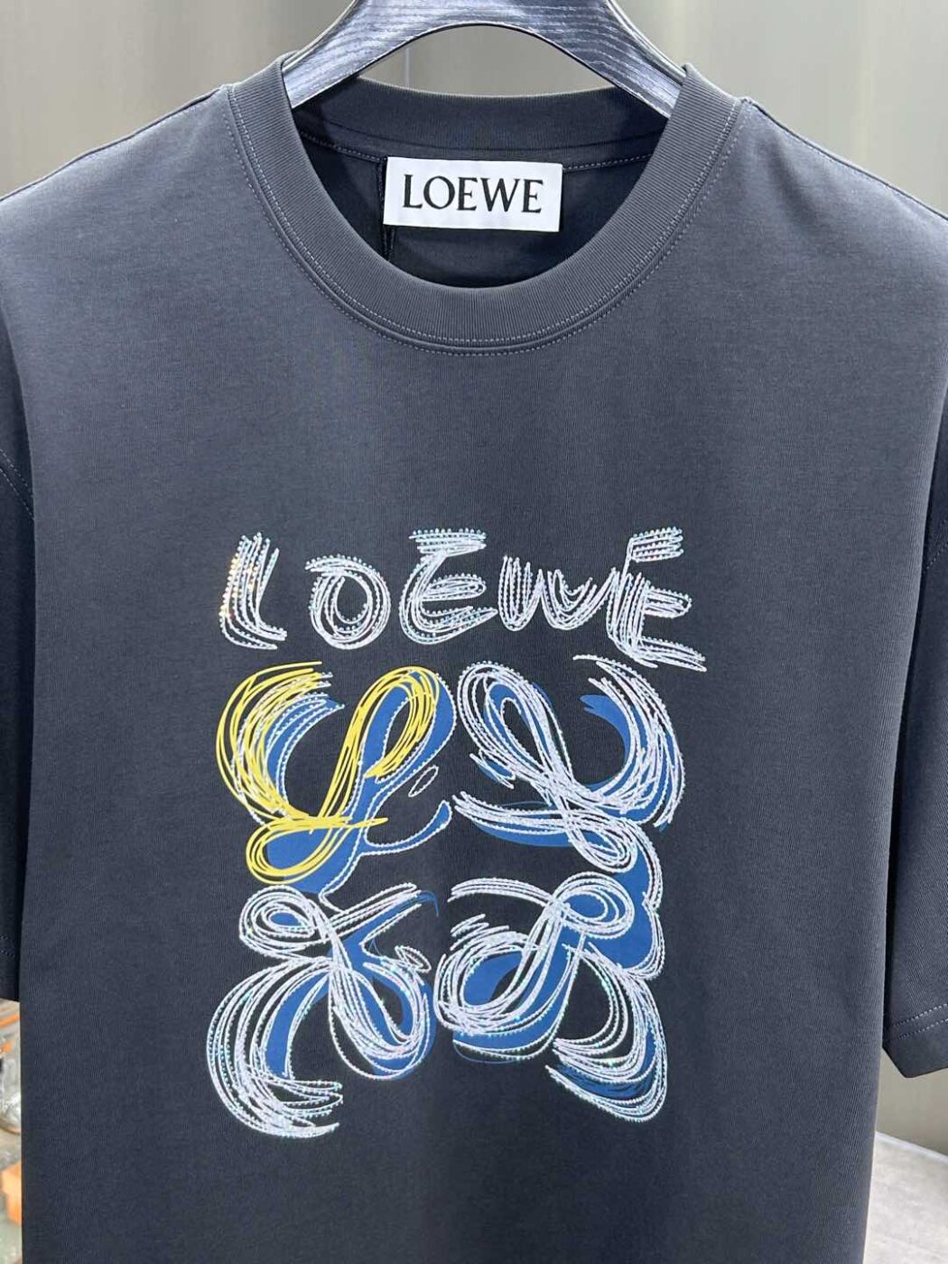 高仿原單Loewe羅意威2025春夏最新款短袖圓領T恤