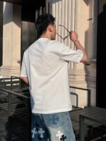 高仿衣服Loewe羅意威時尚白色短袖圓領T恤男女同款