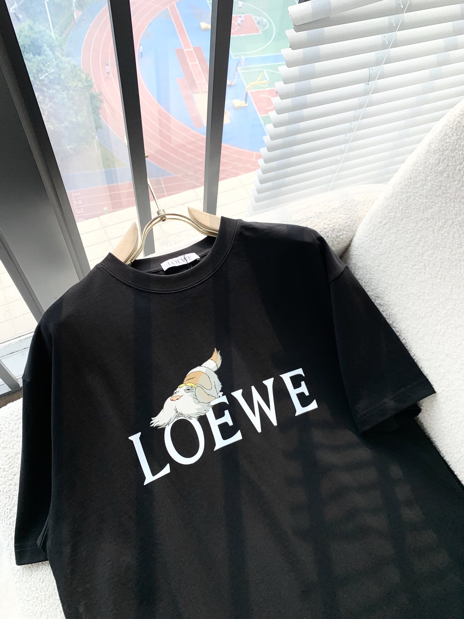 高品質Loewe羅意威春夏黑色男女同款短袖T恤