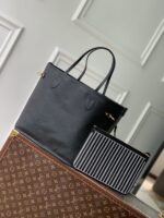 頂級LV路易威登M12061黑色Neverfull Inside Out 中号手袋