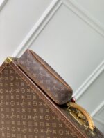原單LV路易威登新款M11623 Pochette Accessoire XL 手袋
