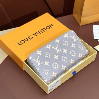 高仿LV路易威登M60017錢包