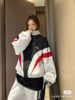 高仿Balenciaga巴黎世家新款3B紅白拼接連帽衝鋒衣夾克外套