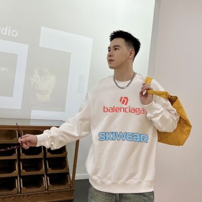 高仿Balenciaga巴黎世家爆款官網同步白色衛衣