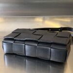 復刻BV寶緹嘉新款Speed Cassette男女通用肩背包豆腐包